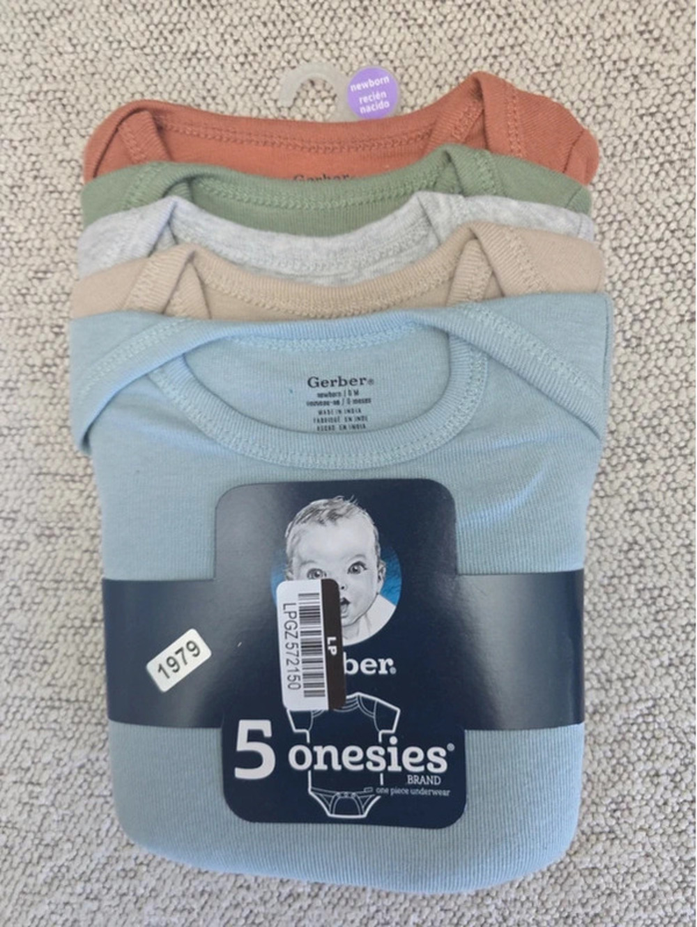 Newborn brand new body suits from gerber item 1979 bin 24